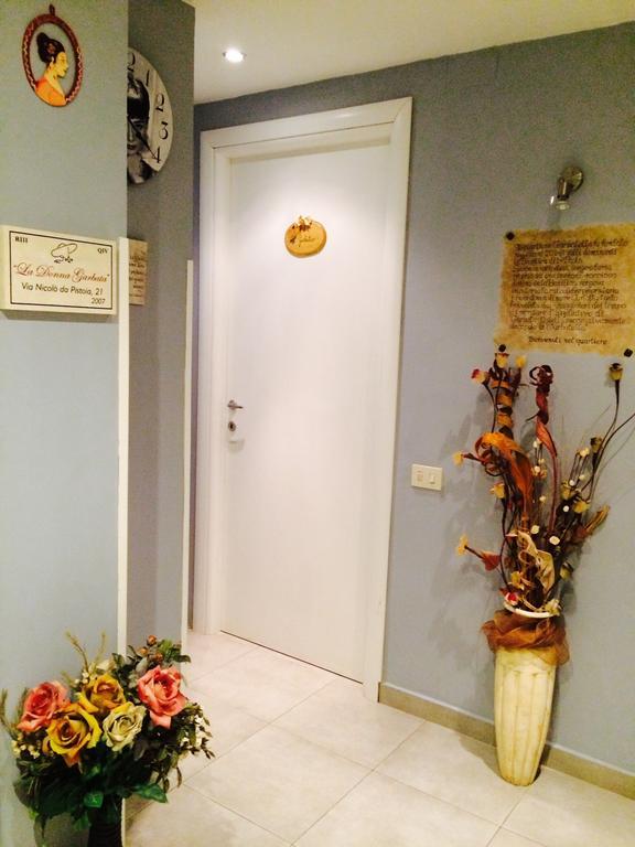 La Donna Garbata Bed & Breakfast Рим Стая снимка